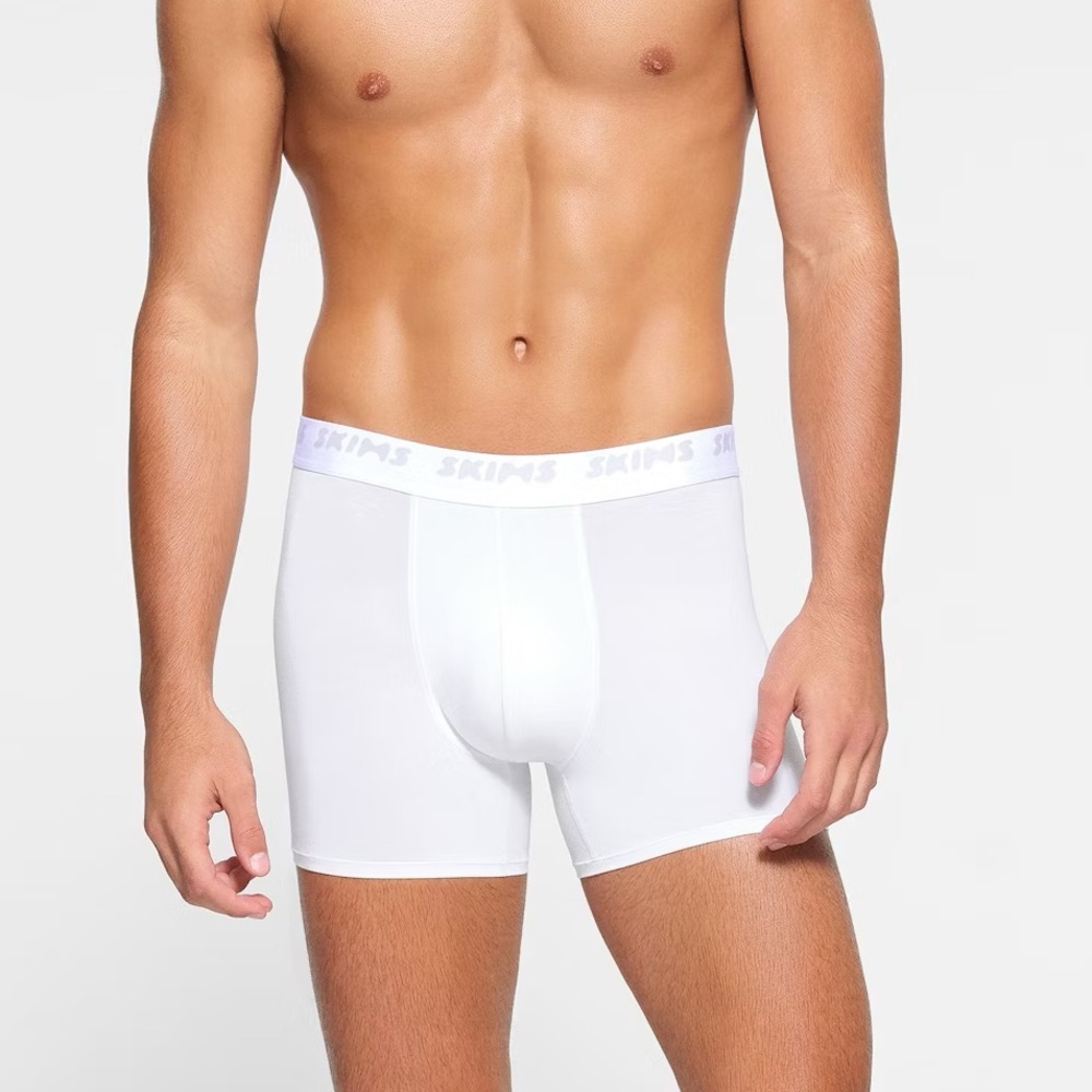 NWT New SKIMS Men’s Chalk White Boxer Briefs XS 3 Pack